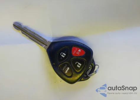 2011 Toyota Corolla Base z USA, uszkodzony, nr VIN 2T1BU4EE8BC604798